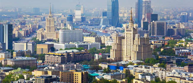 Квартиры и комнаты в Москве