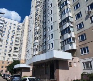 Москва, Есенинский бульвар, д. 14к1. Продажа трехкомнатной квартиры.